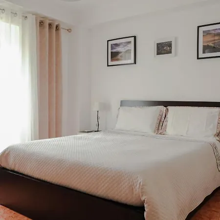 Casa Da Rocha - Local